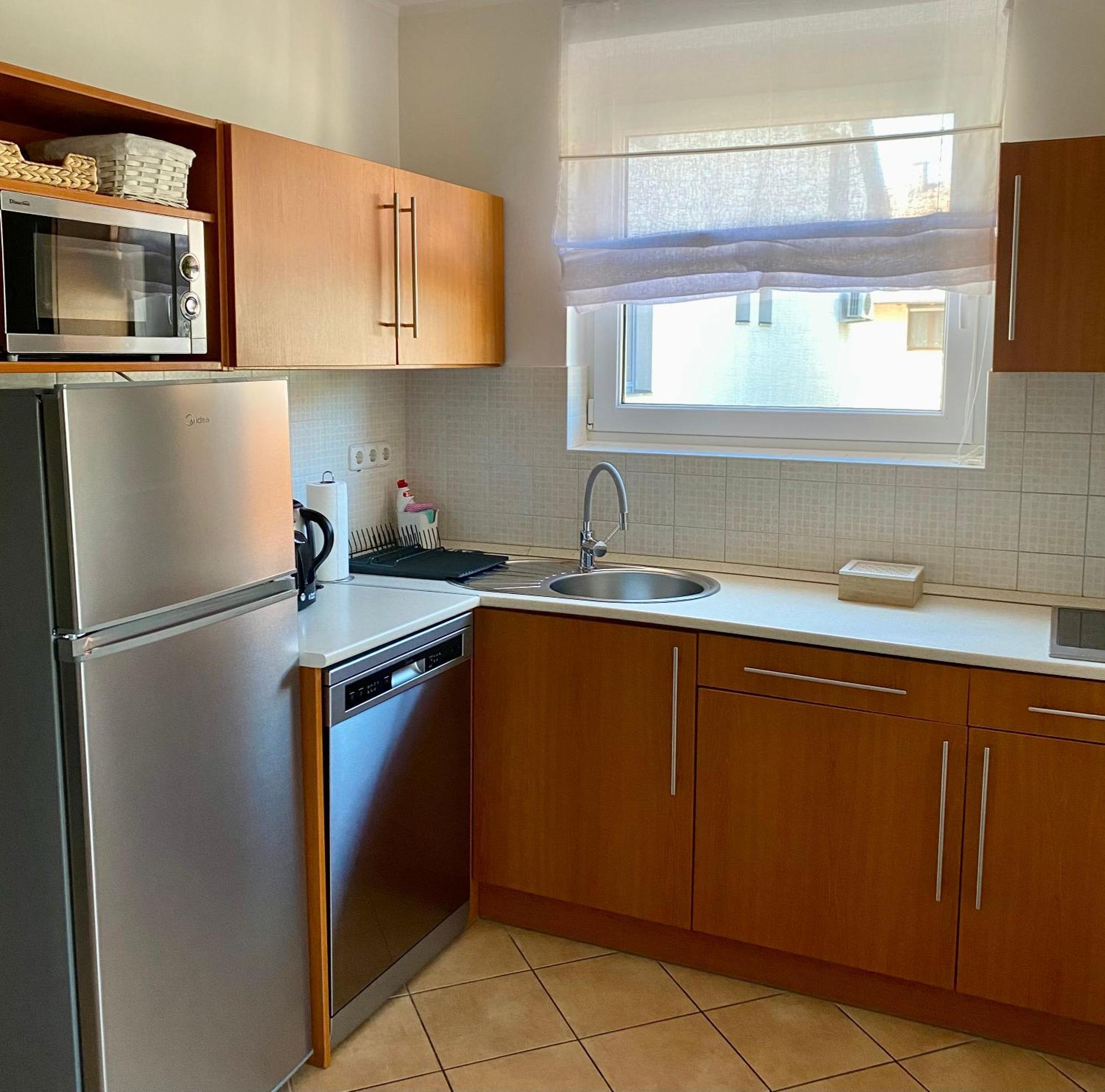 Lake Apartment II. Heviz Bagian luar foto