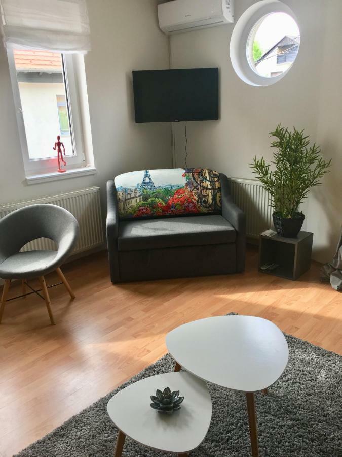 Lake Apartment II. Heviz Bagian luar foto