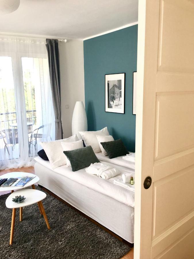 Lake Apartment II. Heviz Bagian luar foto